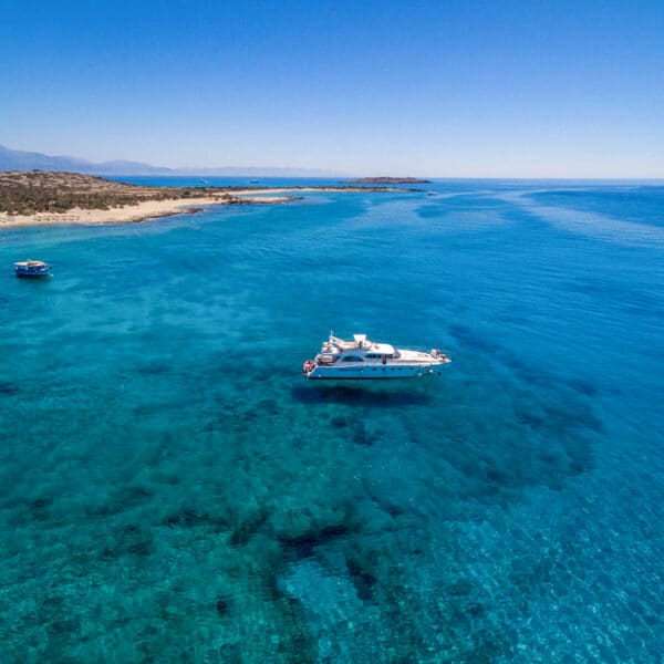 Private Cruises Ierapetra/Beautiful Yacht in the sea on a private cruise in South Crete