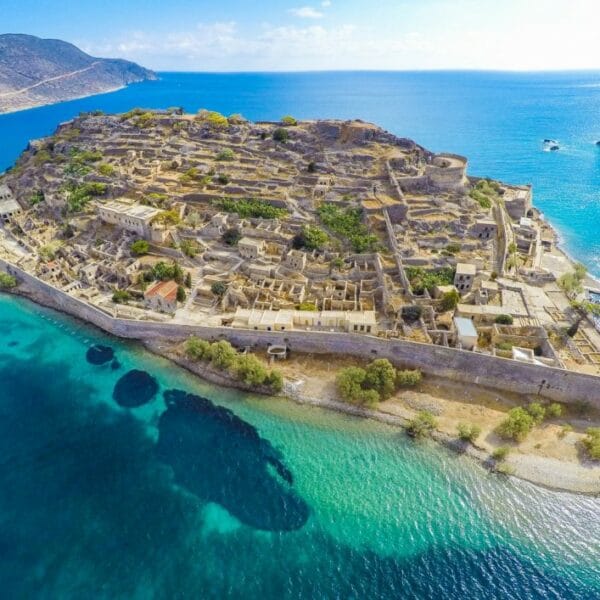Spinalonga Island, a former leper colony in Creteer lep